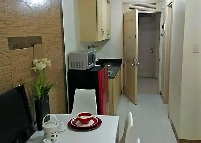 Chateau Elysee A6 Near Airport Wifi Kitchen * Manila