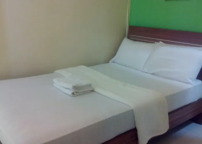 Apartamento Chateau Elysee A6 Near Airport Wifi Kitchen Manila