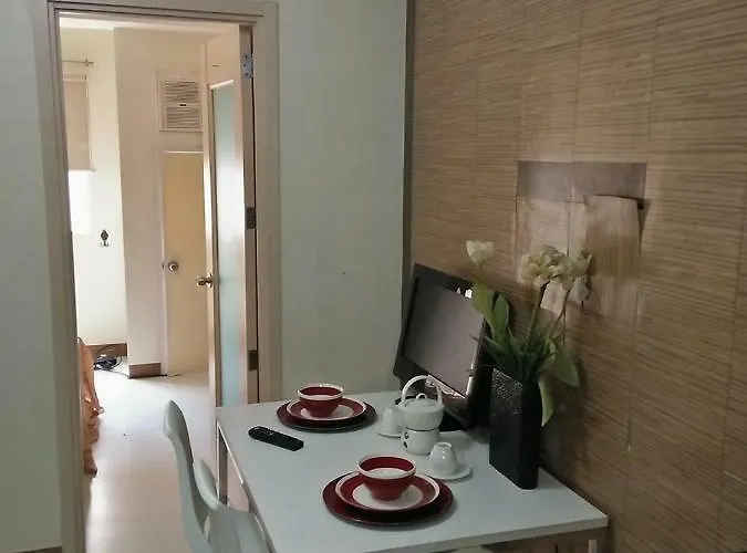 Apartamento Chateau Elysee A6 Near Airport Wifi Kitchen
